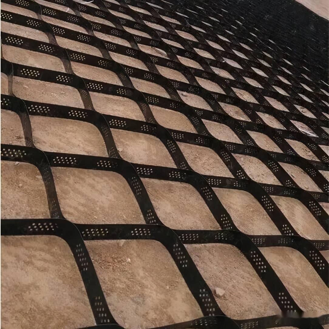 干貨 | 13種經典護坡景觀設計實例詳解，涵蓋防護與土工網應用